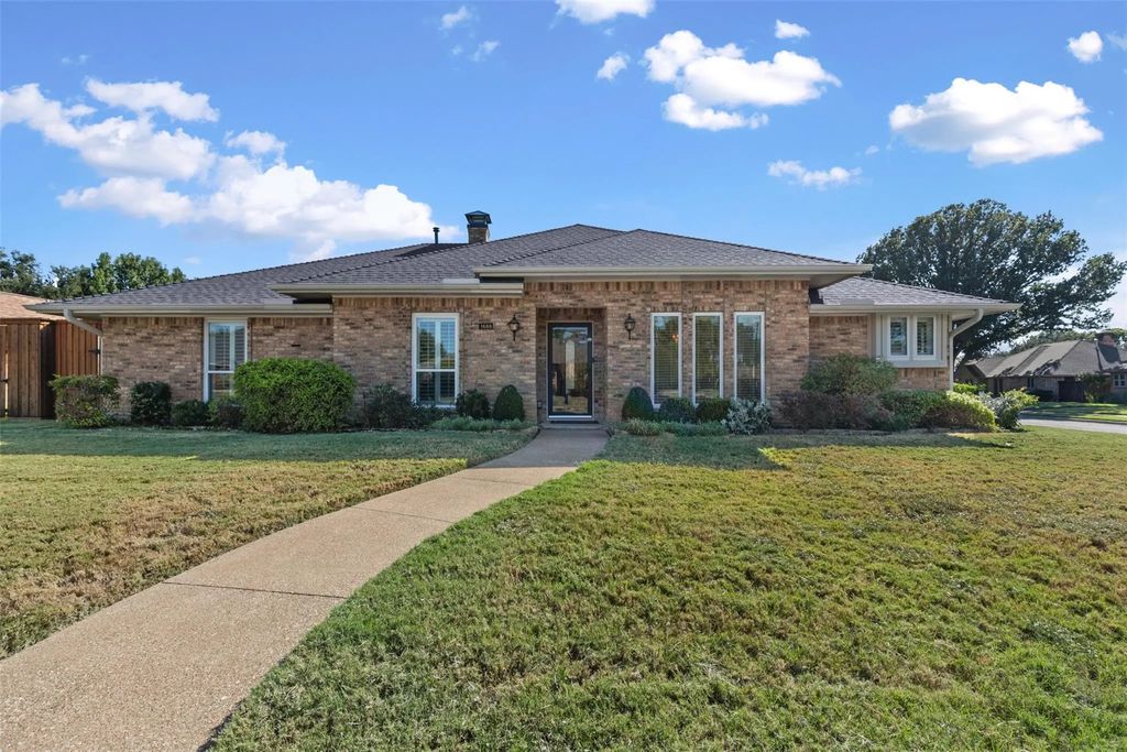 1600 Fairwind Court, Carrollton