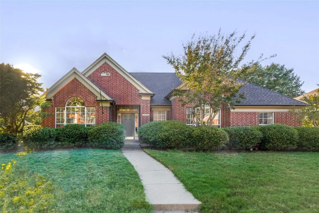 7101 Bouquet Drive, Frisco