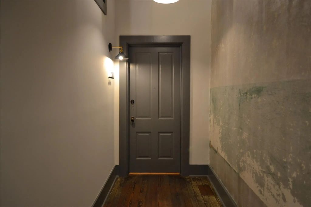 5 W Houston Street 201, Paris