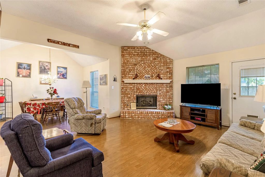 4924 Westcreek Lane, Sachse