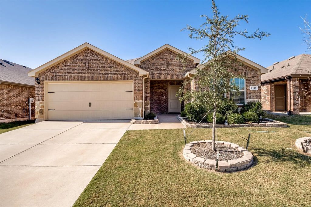 1110 Ringgold Road, Forney