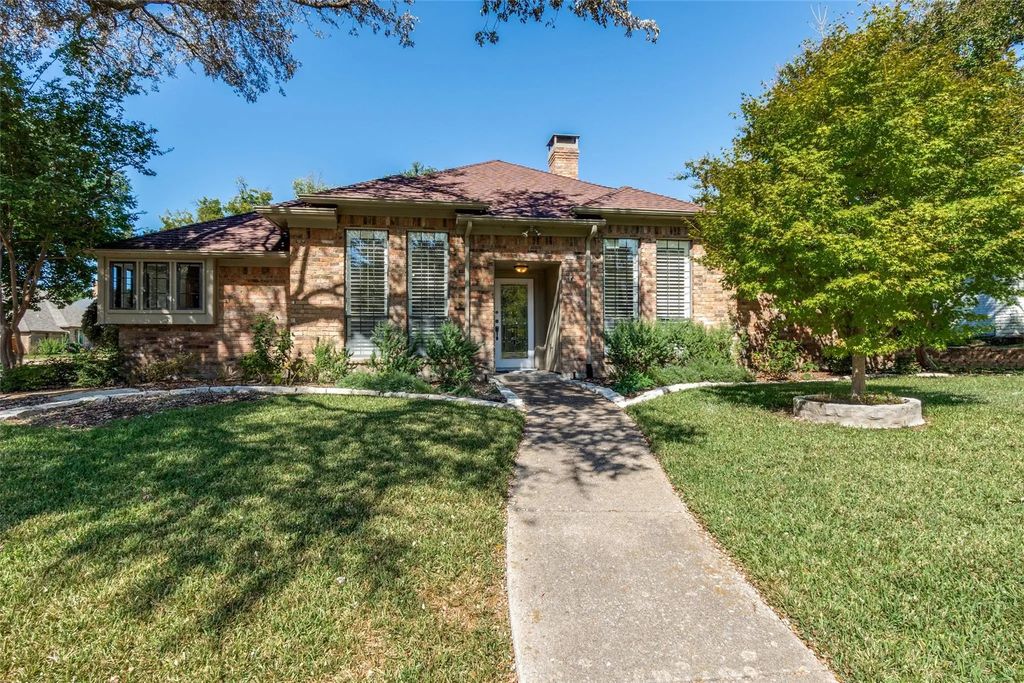 7301 Hundley Boulevard, Dallas