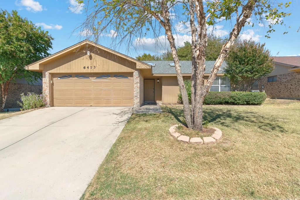 6413 Ridglea Drive, Watauga