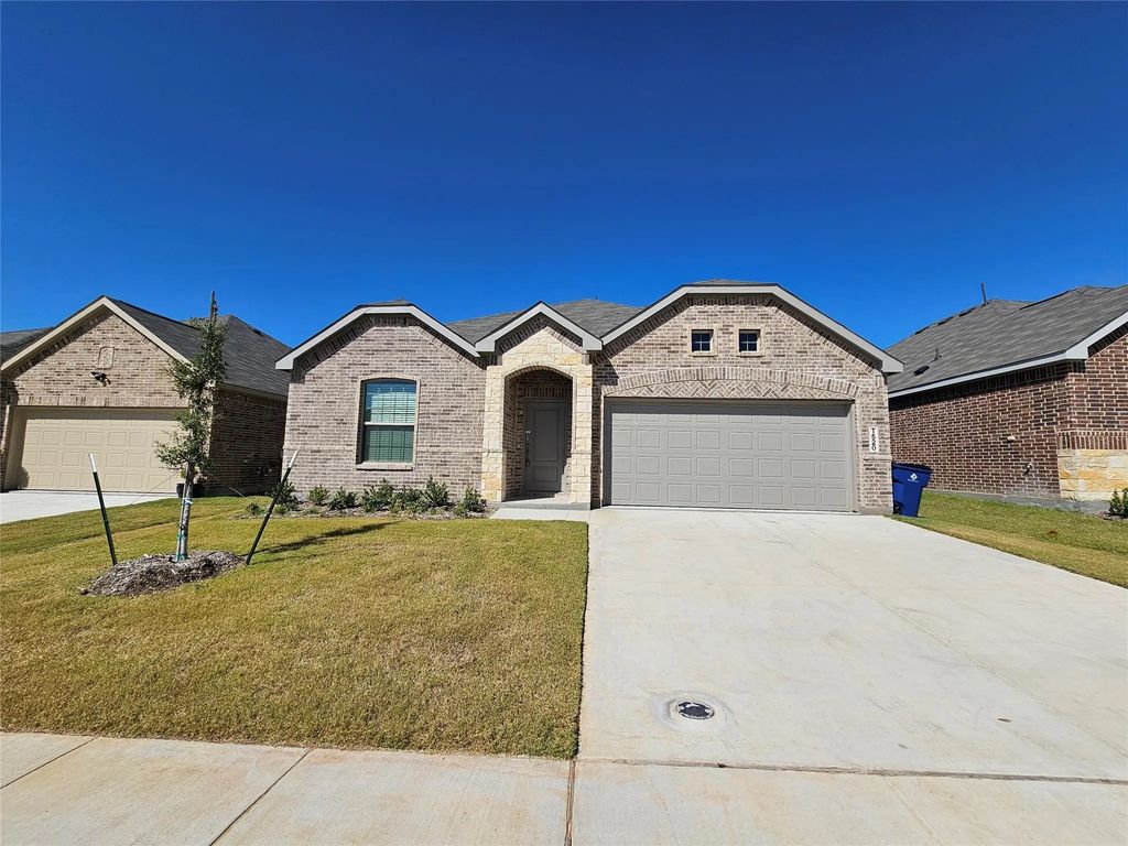 1520 Fearless Lane, Crandall