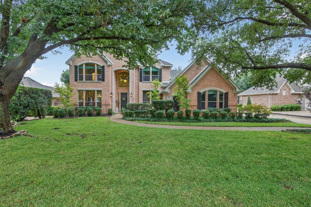 808 Longford Drive, Southlake