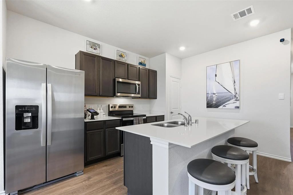 6016 Primrose Road, Princeton