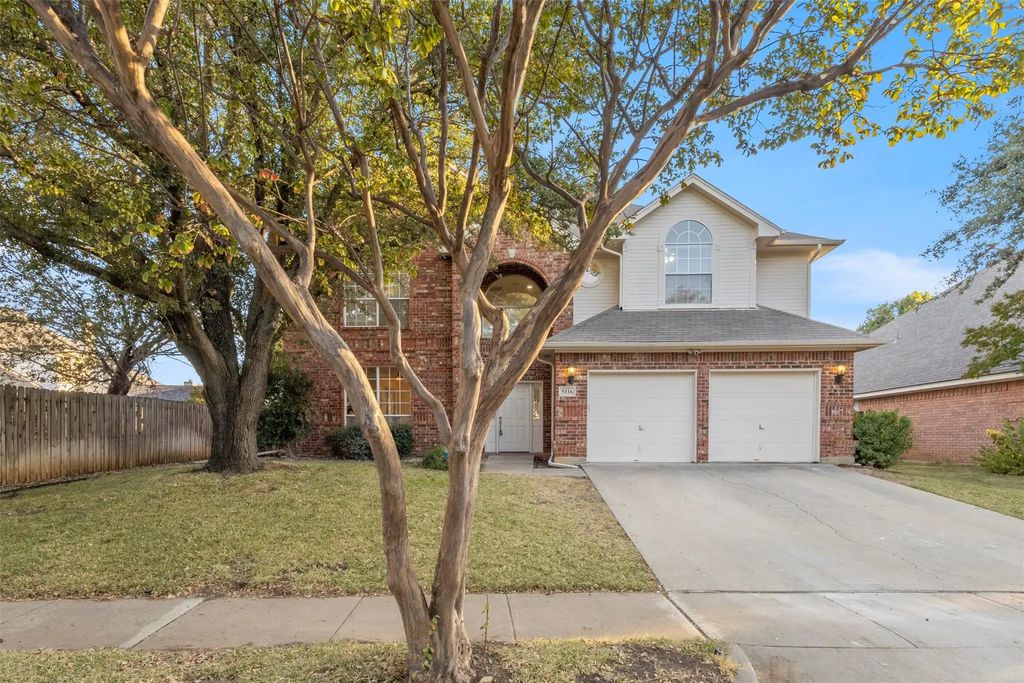 5116 Glen Springs Trail, Fort Worth