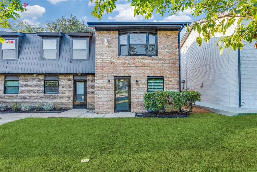 826 Wildwood Lane, Grapevine