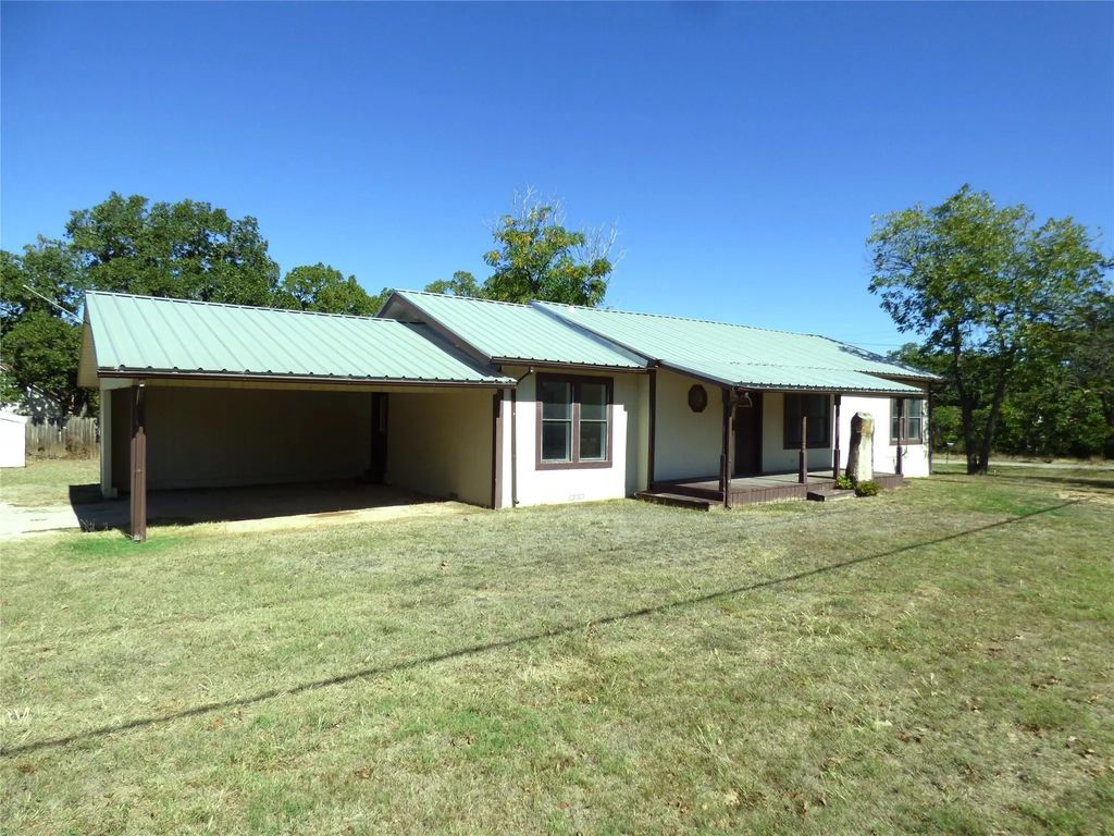 103 S Oaklawn Avenue, Eastland