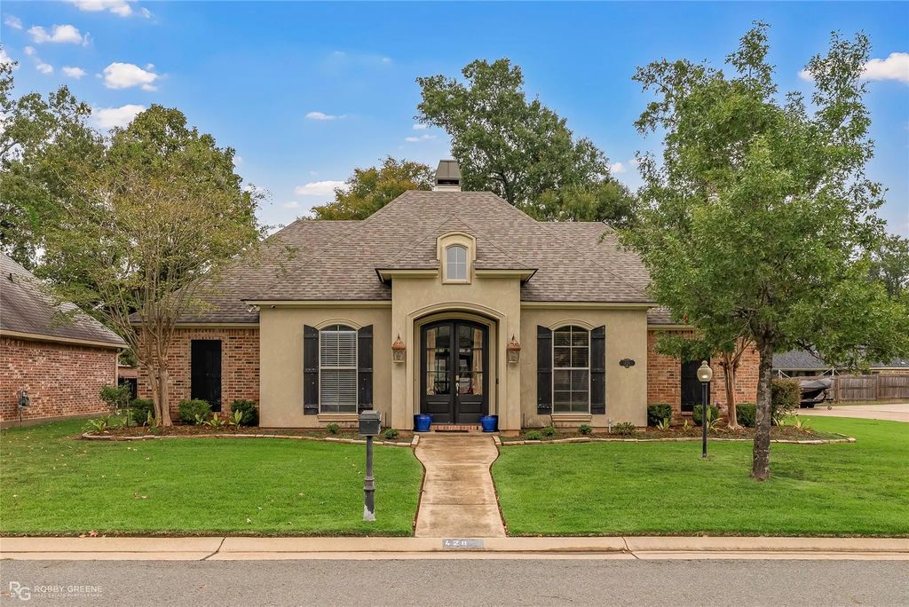 428 Hidden Oaks Circle, Shreveport