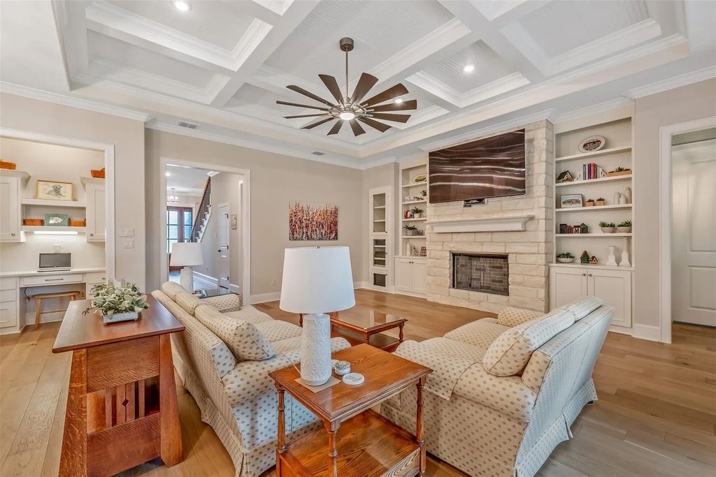 1633 Legacy Court, Tyler