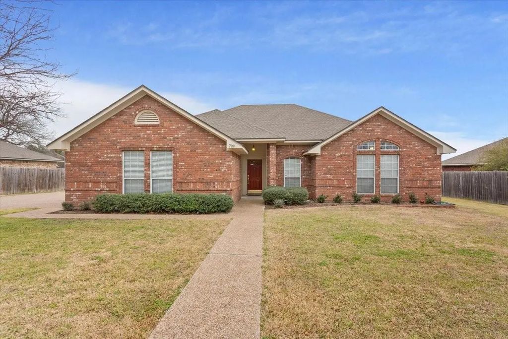 708 N Old Robinson Road, Robinson