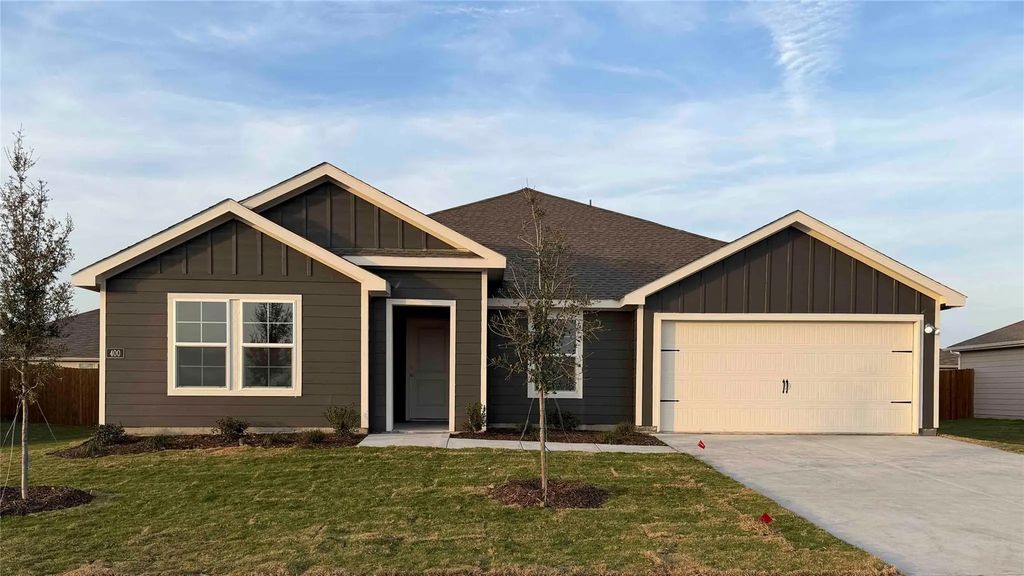 400 American Elm Drive, Josephine