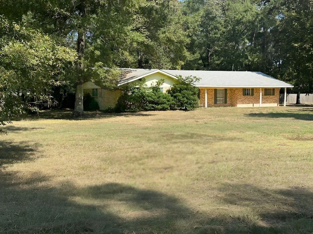 415 Pueblo Lane, Shreveport
