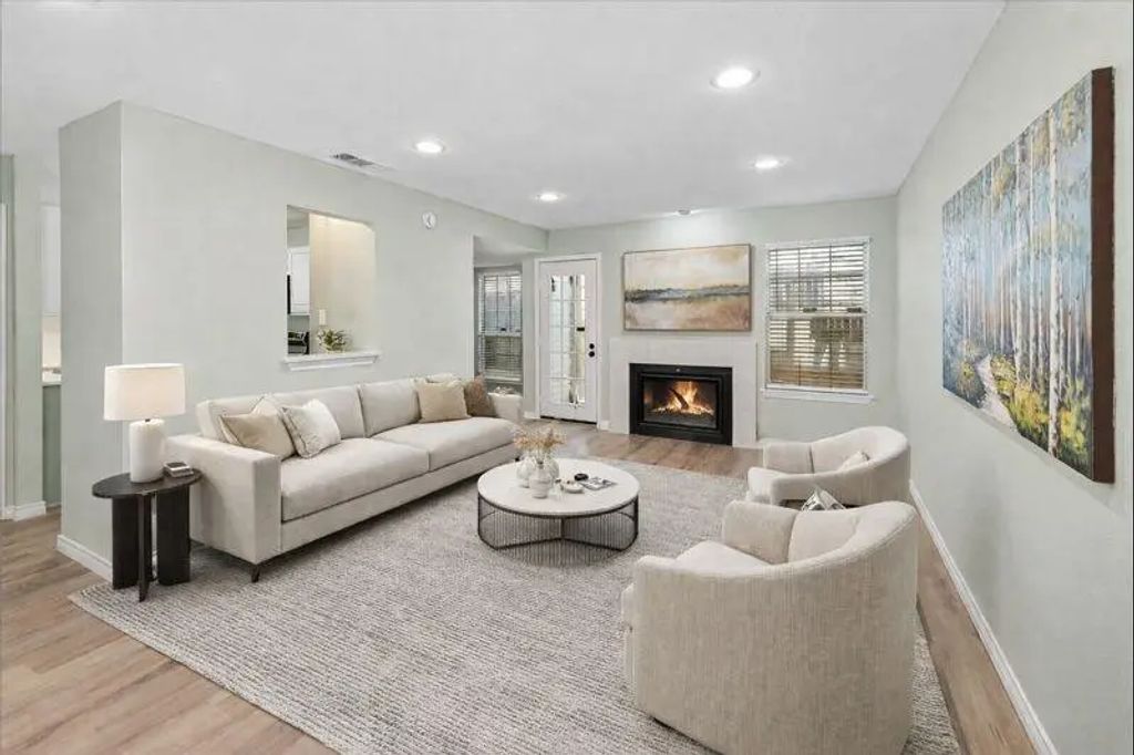 1017 Weston Drive 1017, Garland