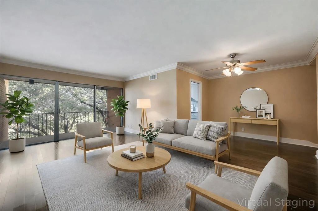 520 E Avenue J C, Grand Prairie