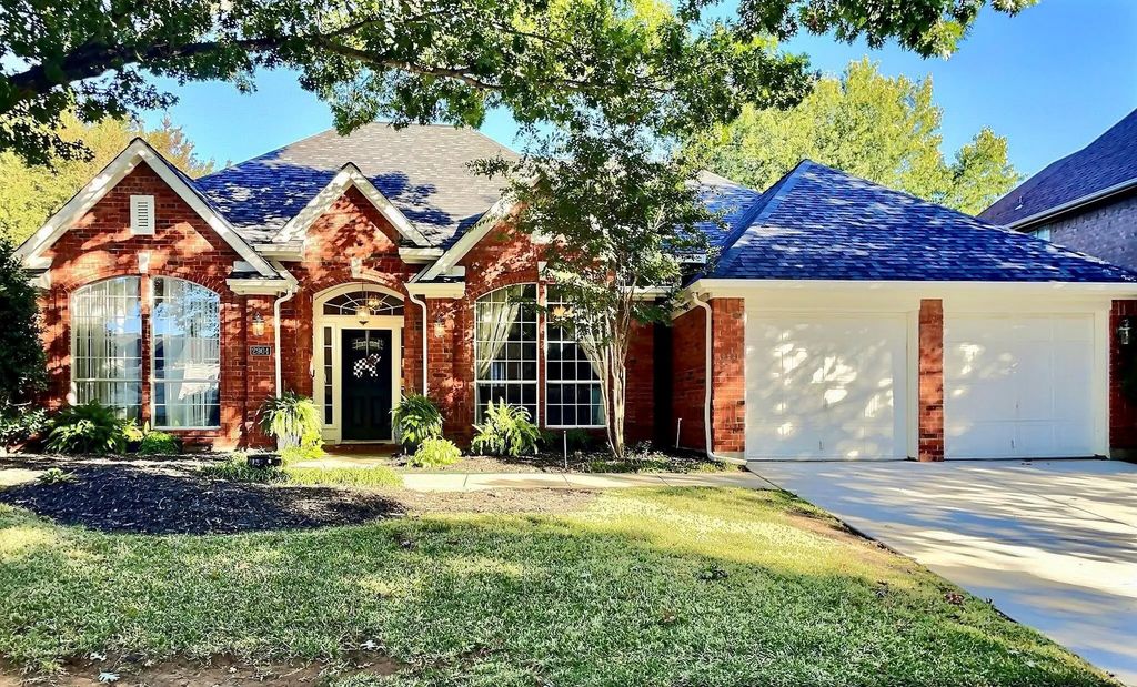 2904 Branch Hollow Circle, Flower Mound