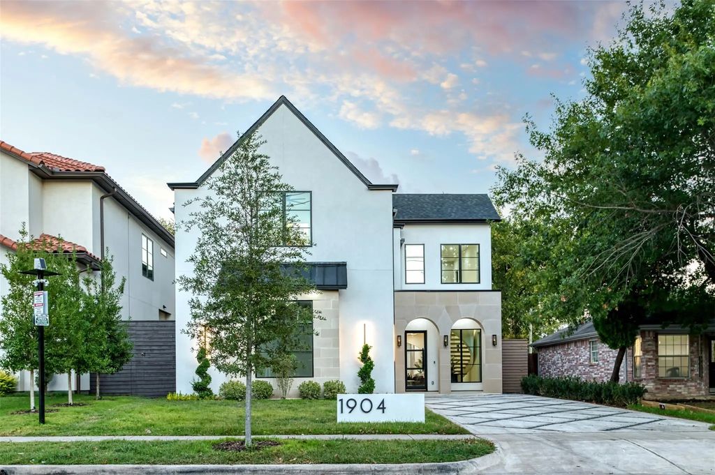 1904 Mcmillan Avenue, Dallas
