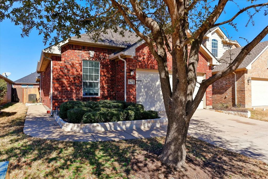 16017 Alvarado Drive, Prosper