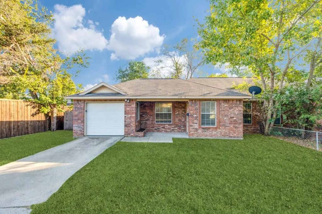 204 Gerrish Street, McKinney