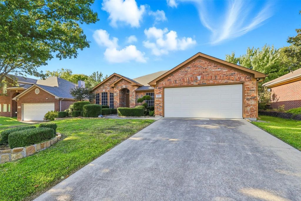 609 Jamie Lane, Mansfield