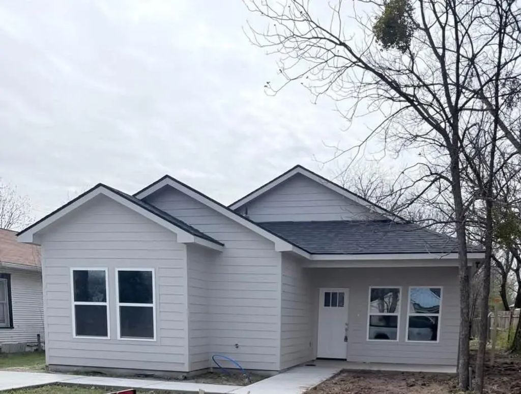 2313 Durham Avenue, Brownwood