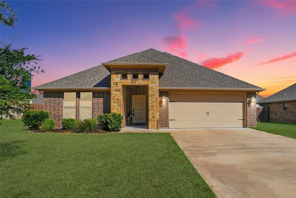 206 Mckittrick Lane, Godley