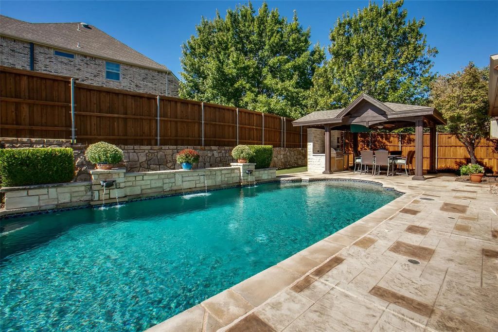 227 Justin Road, Murphy