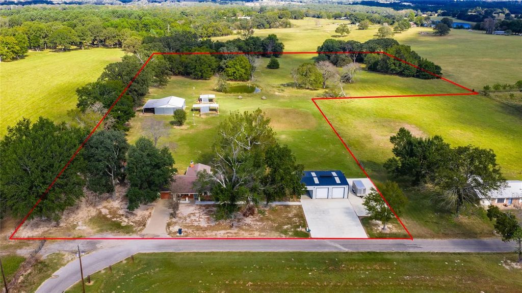 12985 County Road 4331, Larue