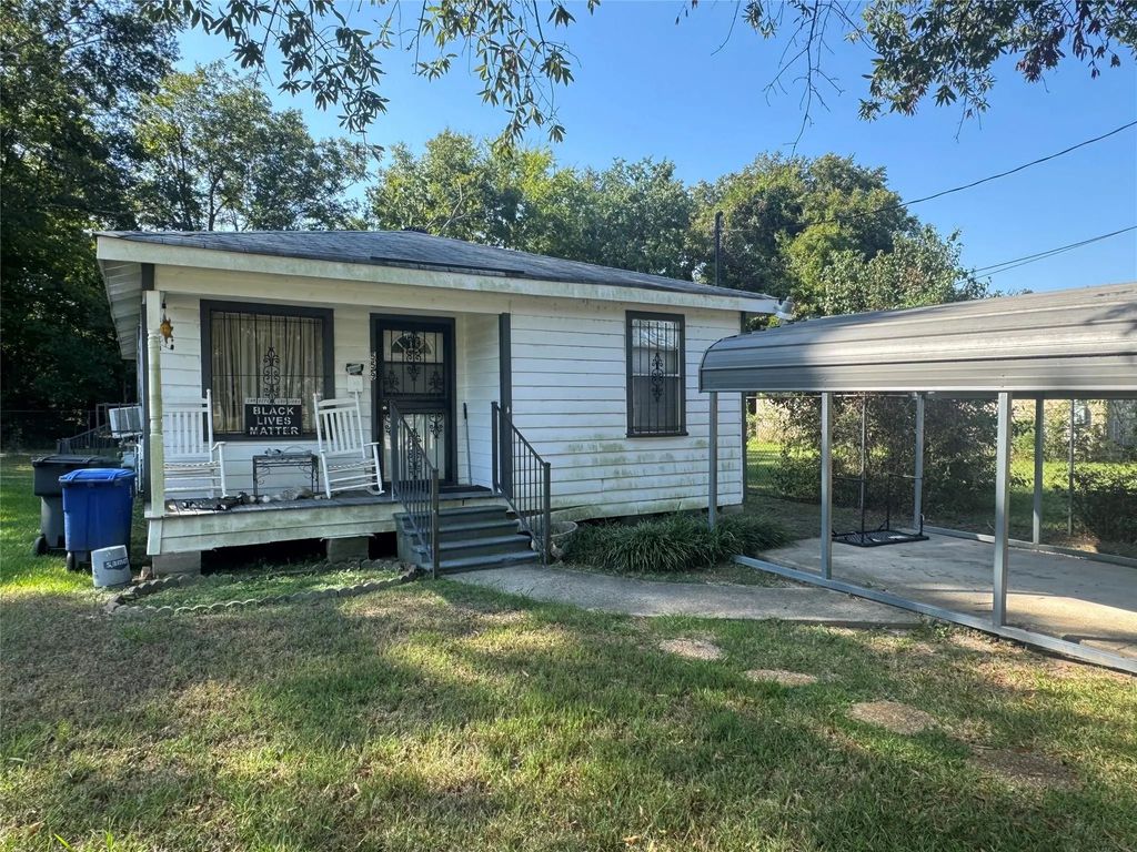 559 E 81st Street, Shreveport