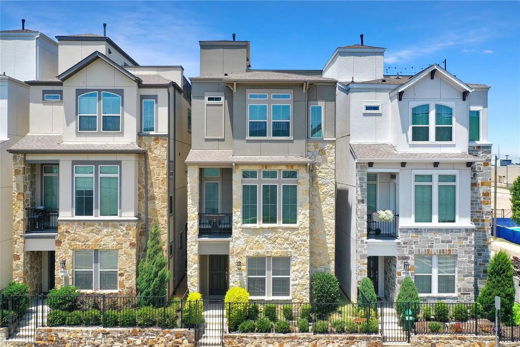 750 High Garden Place, Dallas