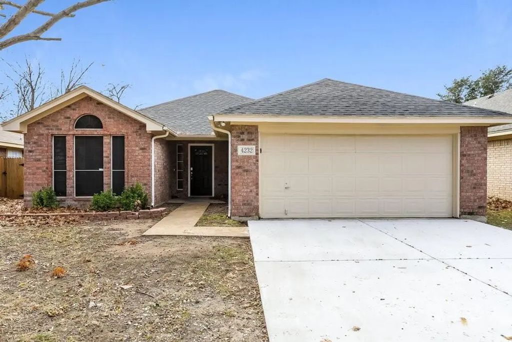 4232 Goodnight Circle, Haltom City