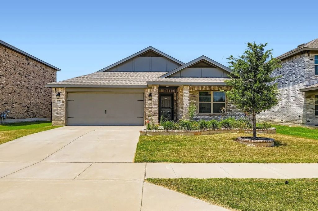 2020 Sun Star Drive, Haslet