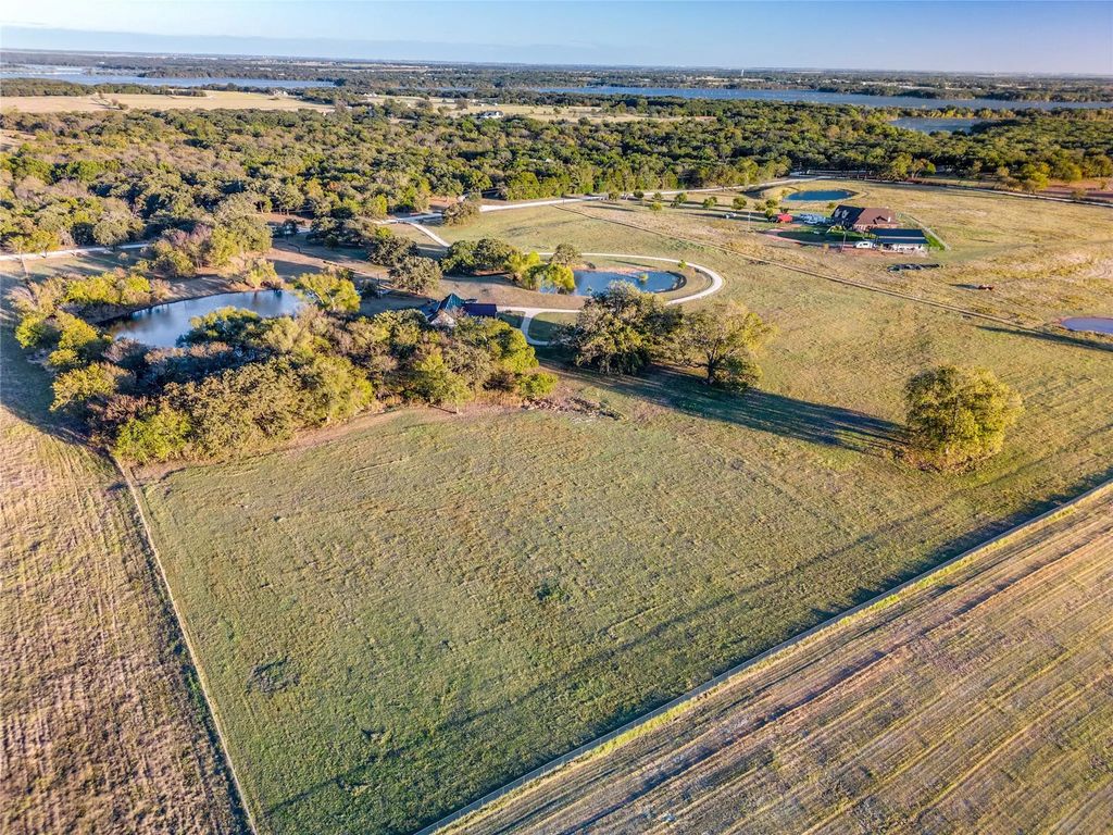205 County Road 243, Collinsville