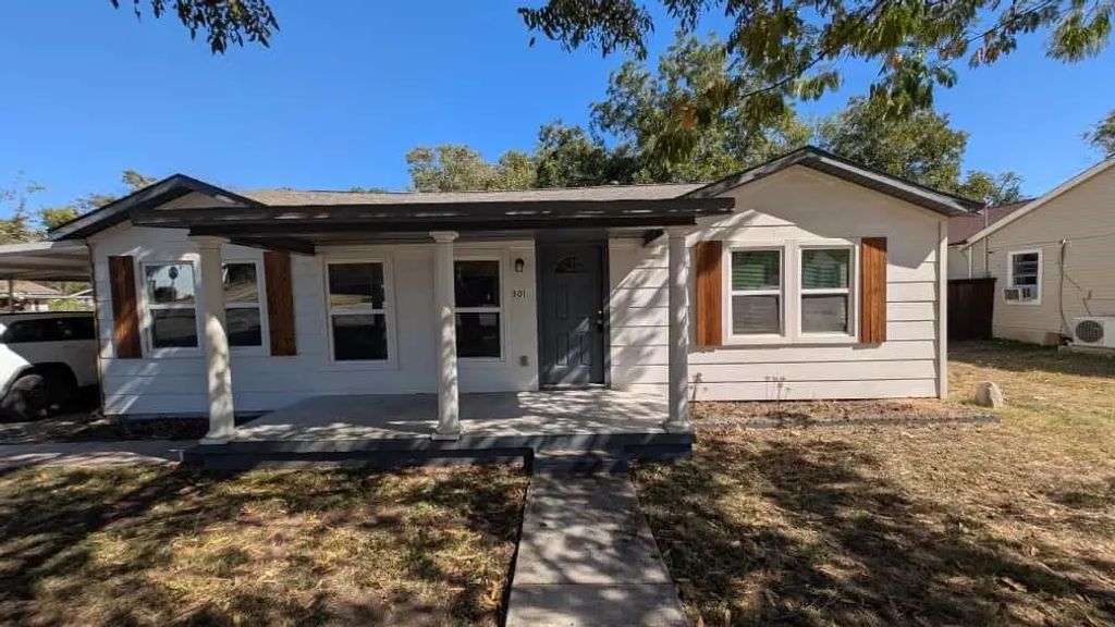 301 Mirike Drive, White Settlement