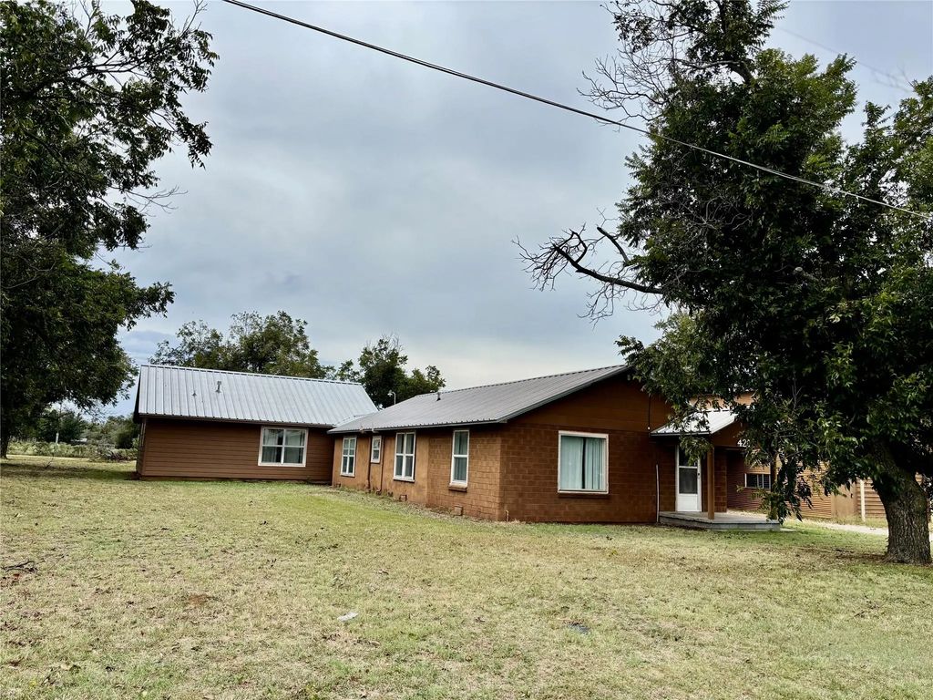 4294 Sartain Road, Mineral Wells