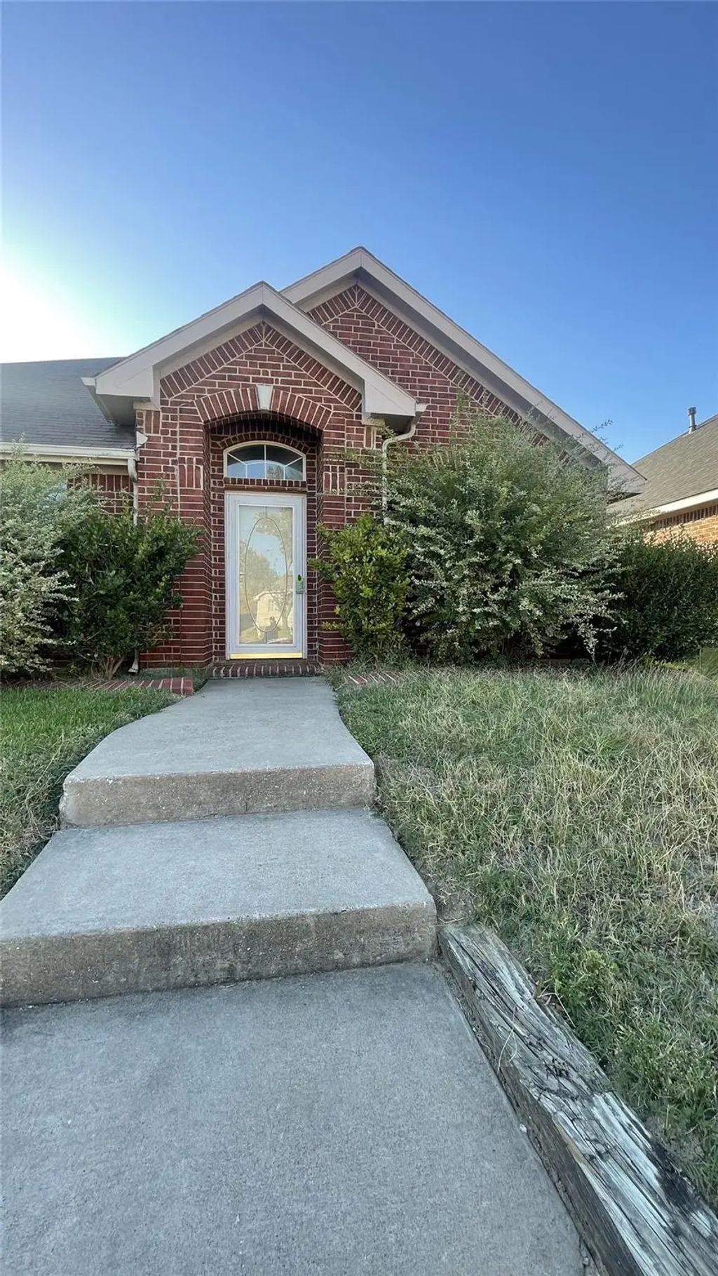 1629 Arbor Creek Drive, Garland