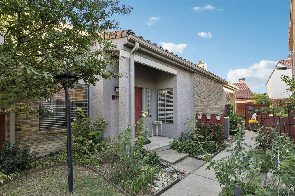 4242 N Capistrano Drive 181, Dallas