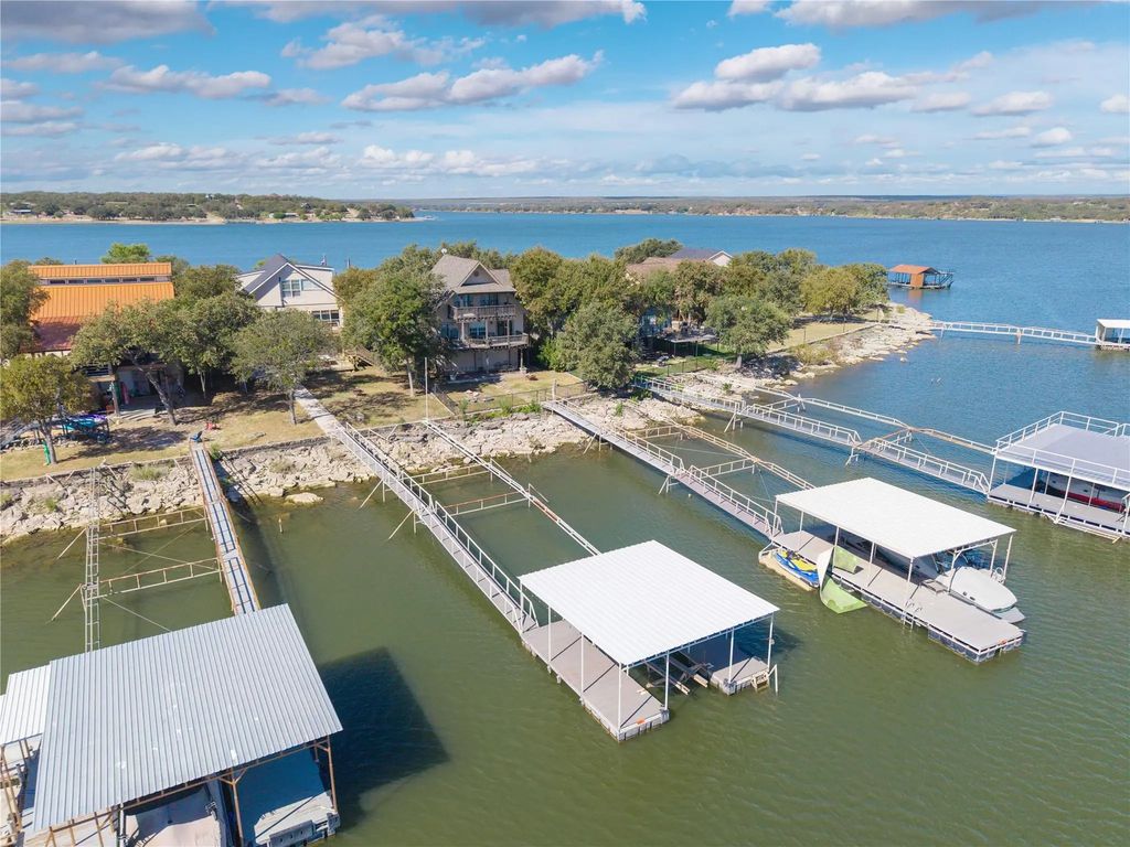 270 Hawk Lane, Brownwood