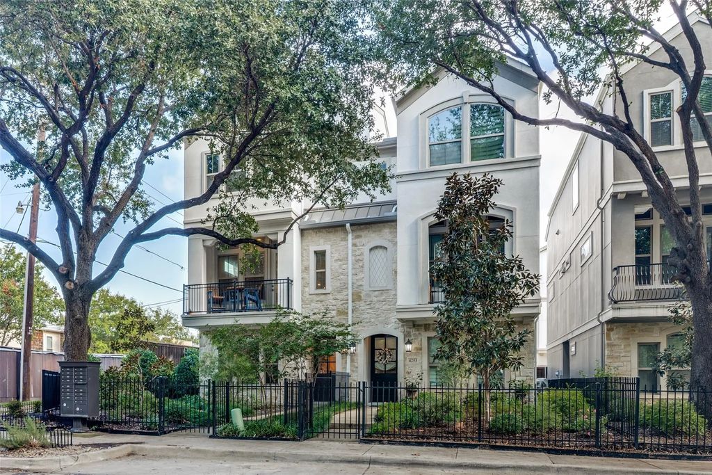 4275 Boyer Place, Dallas