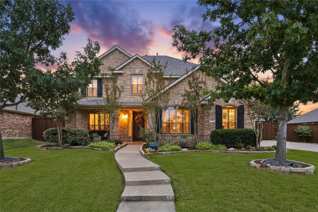 620 Fall Wheat Drive, Murphy