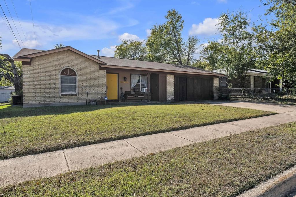 6048 Hillcrest Drive, Watauga