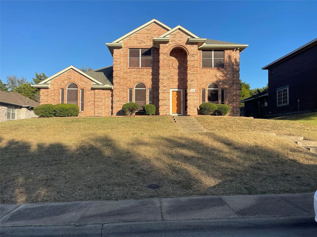 508 Glenwick Drive, DeSoto