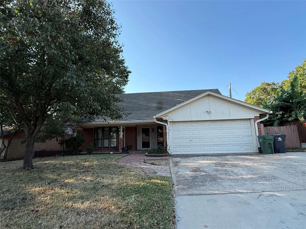 4604 Andalusia Trail, Arlington