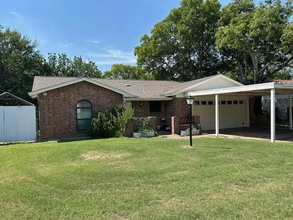 6613 Mona Lisa Avenue, Watauga