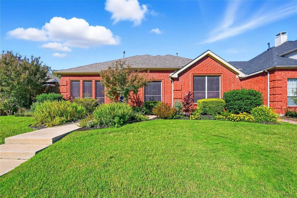 9718 Prestmont Place, Frisco