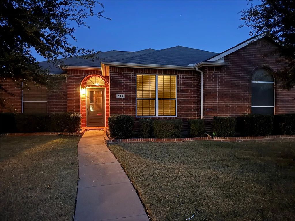 514 Hugh Walker Drive, Mesquite