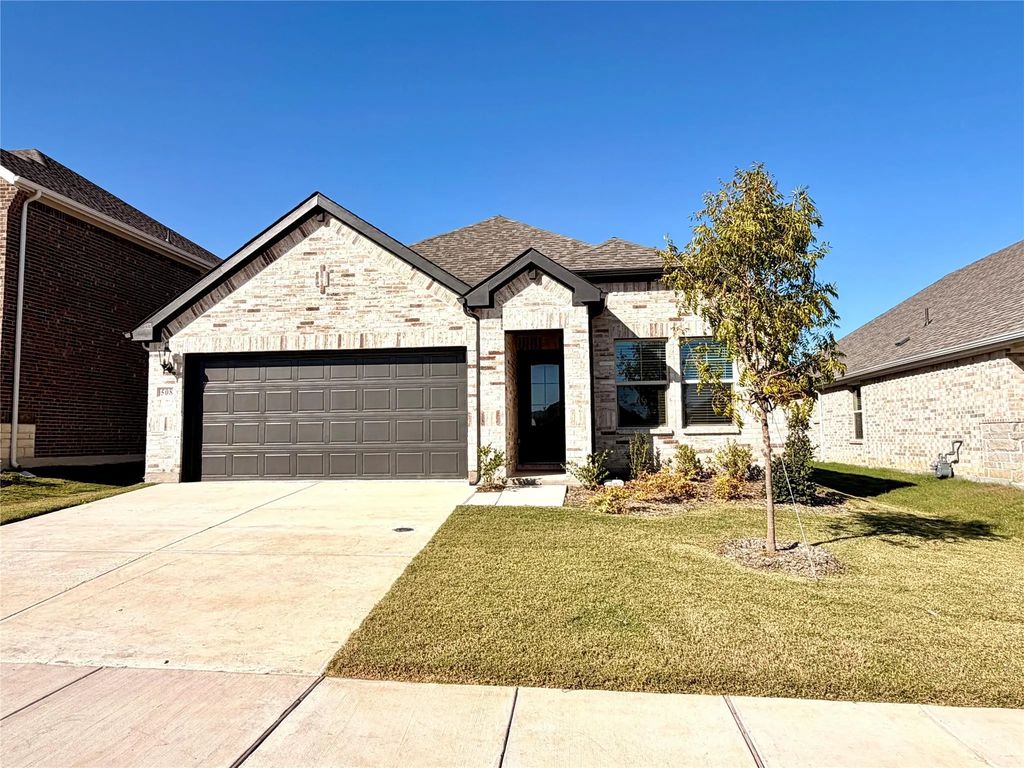 508 Regency Court, Princeton