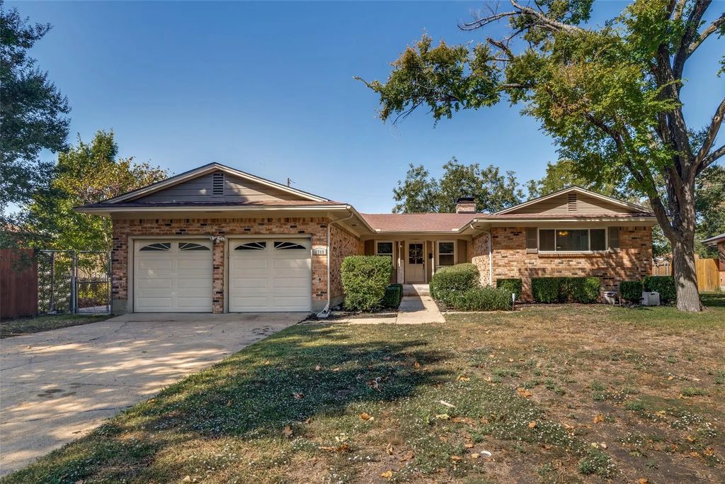 1709 Ce Ora Drive, Garland