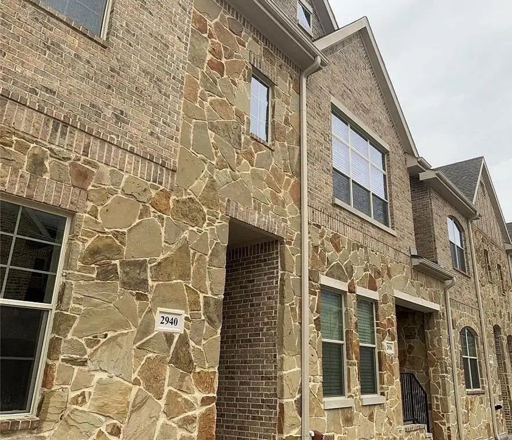 2940 Sheridan, Carrollton